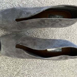 Halogen Grey Suede boots